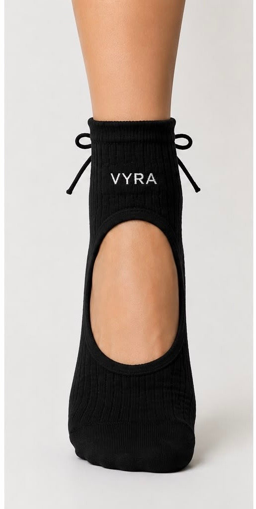 VYRA Grip Socks