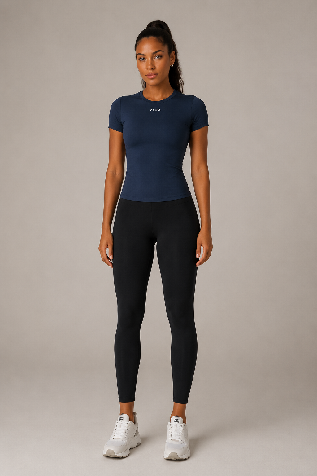 VYRA Basic Top